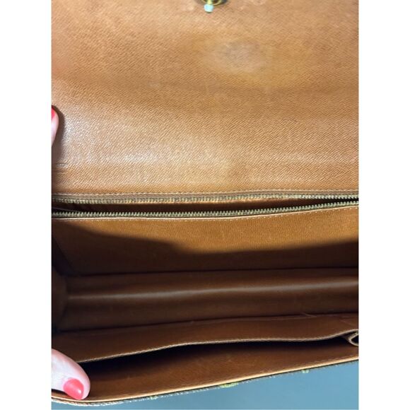 Authentic Louis Vuitton Pochette Dame GM - Picture 7 of 7